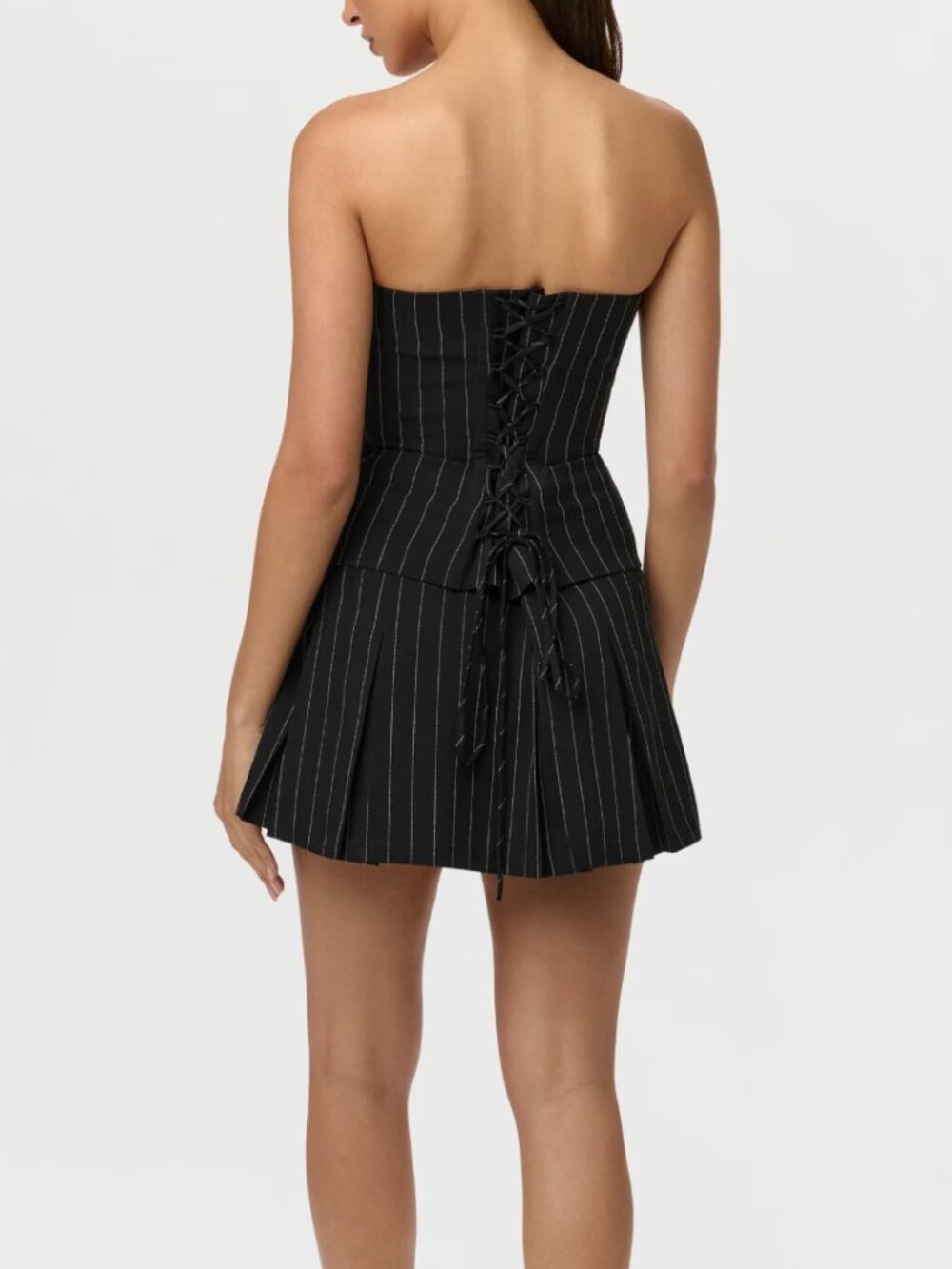 Naked Wardrobe Pinstripe Suiting Pleated Mini Skirt Black White Preppy Sz M NWT - Picture 4 of 16